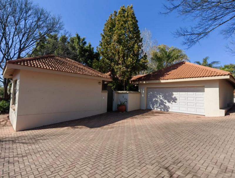 To Let 2 Bedroom Property for Rent in Waterkloof Ridge Gauteng