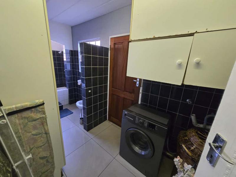 To Let 2 Bedroom Property for Rent in Meyersdal Gauteng