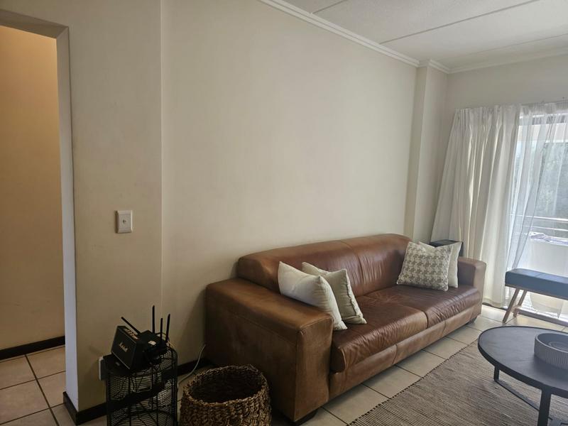 To Let 2 Bedroom Property for Rent in Bryanston Gauteng