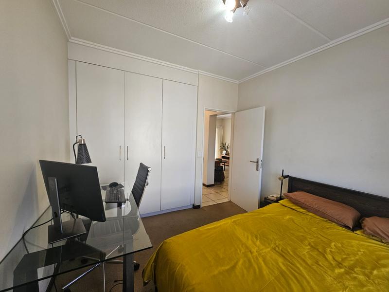 To Let 2 Bedroom Property for Rent in Bryanston Gauteng