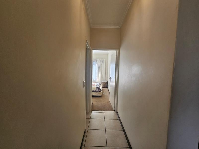 To Let 2 Bedroom Property for Rent in Bryanston Gauteng