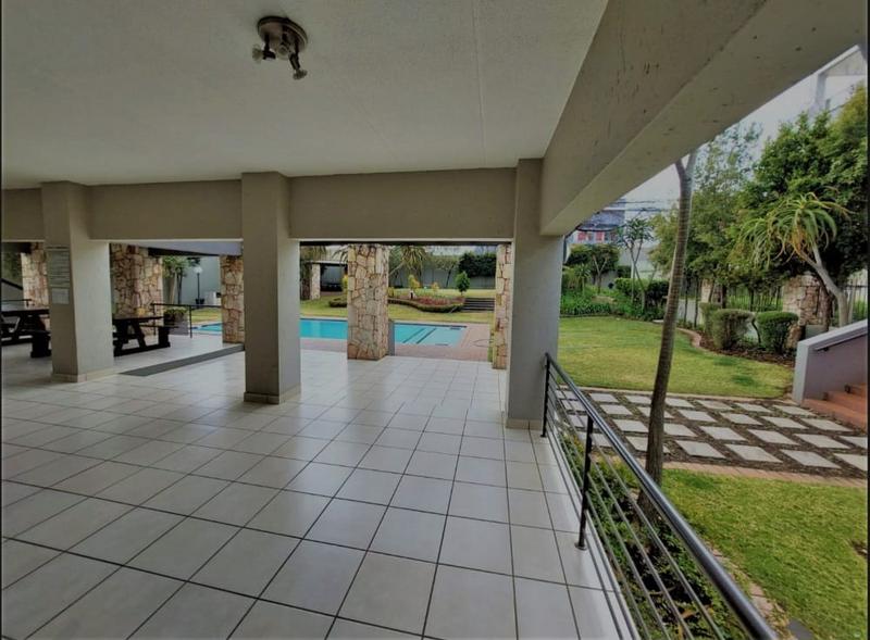 To Let 2 Bedroom Property for Rent in Bryanston Gauteng