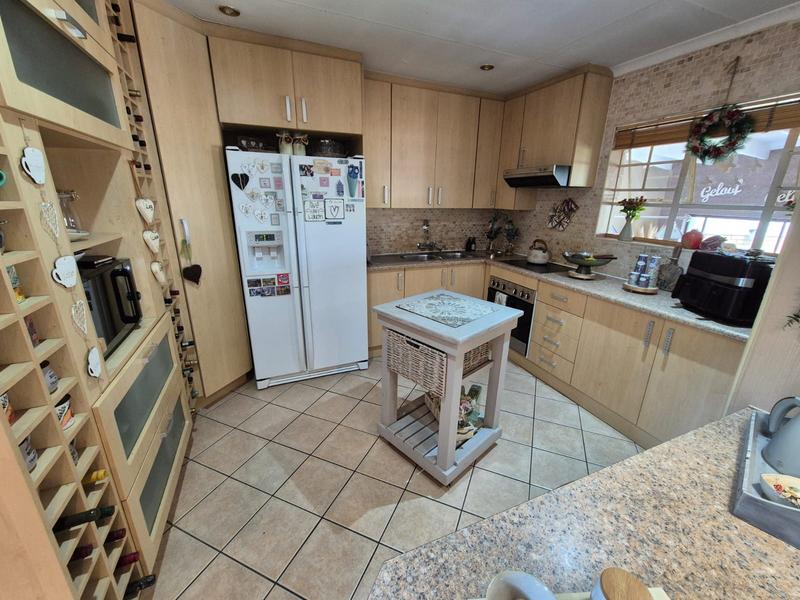 3 Bedroom Property for Sale in Meyersdal Gauteng