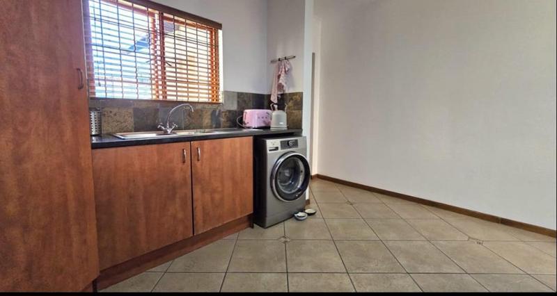 2 Bedroom Property for Sale in Meyersdal Gauteng