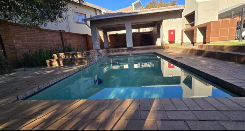 2 Bedroom Property for Sale in Meyersdal Gauteng