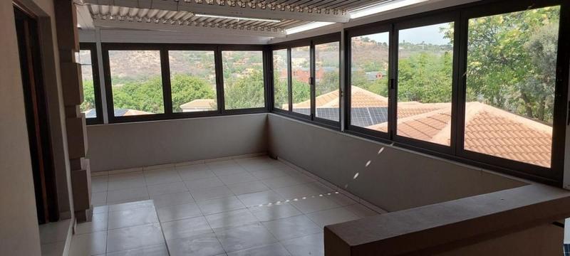 3 Bedroom Property for Sale in Glenvista Gauteng