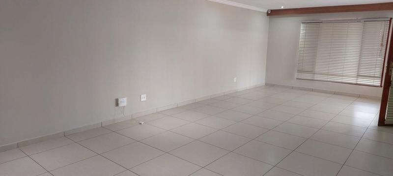 3 Bedroom Property for Sale in Glenvista Gauteng