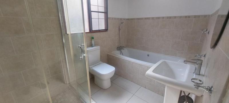 3 Bedroom Property for Sale in Glenvista Gauteng