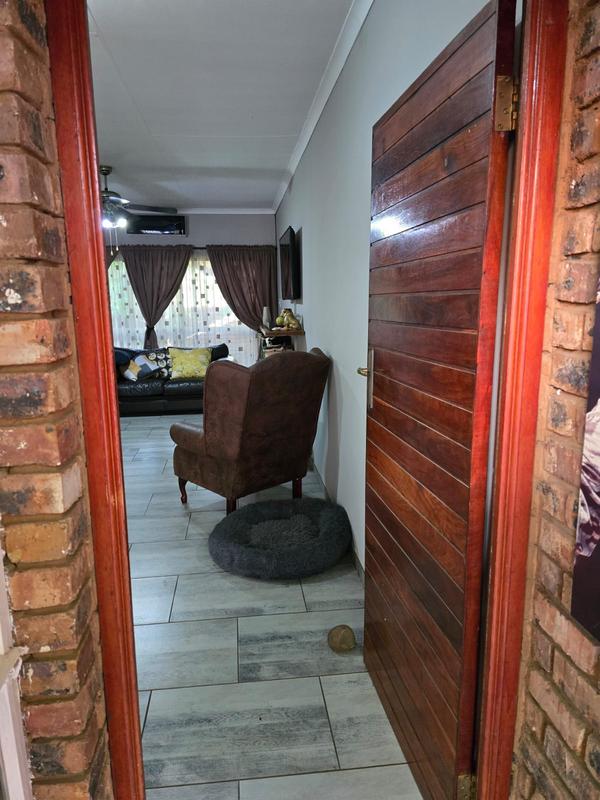 To Let 2 Bedroom Property for Rent in Meyerton Central Gauteng