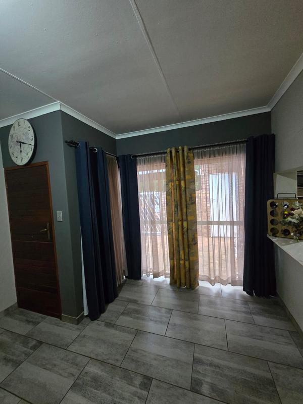 To Let 2 Bedroom Property for Rent in Meyerton Central Gauteng