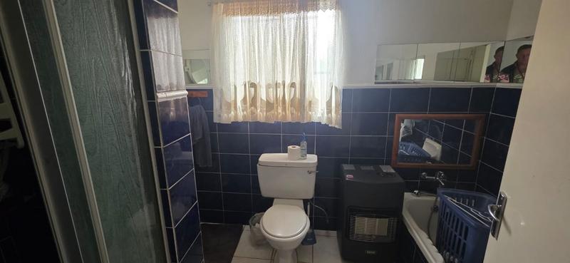 To Let 4 Bedroom Property for Rent in Henley on Klip Gauteng