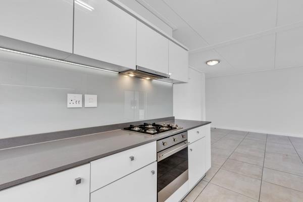 To Let 3 Bedroom Property for Rent in Waterfall Gauteng