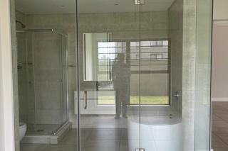 To Let 3 Bedroom Property for Rent in Waterfall Gauteng