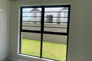 To Let 3 Bedroom Property for Rent in Waterfall Gauteng