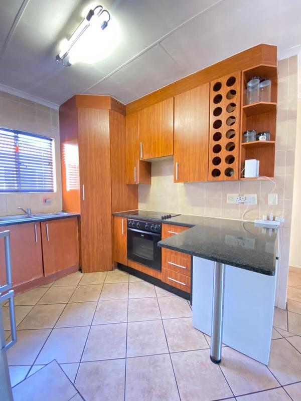 2 Bedroom Property for Sale in Bedfordview Gauteng