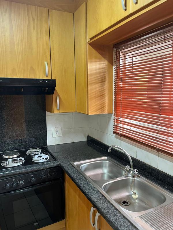 2 Bedroom Property for Sale in Edenvale Gauteng