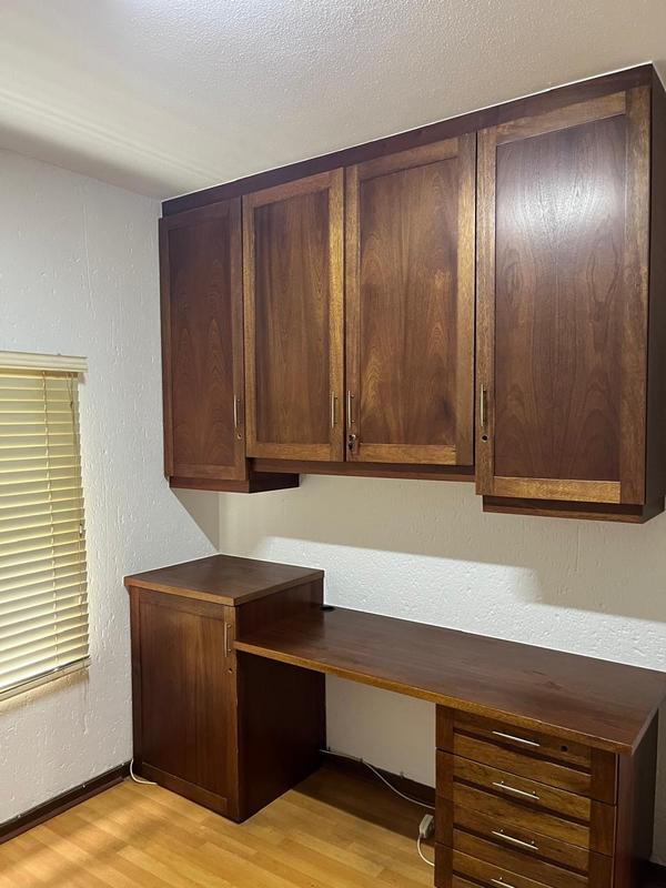 2 Bedroom Property for Sale in Edenvale Gauteng