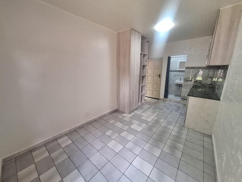 To Let 1 Bedroom Property for Rent in Murrayfield Gauteng