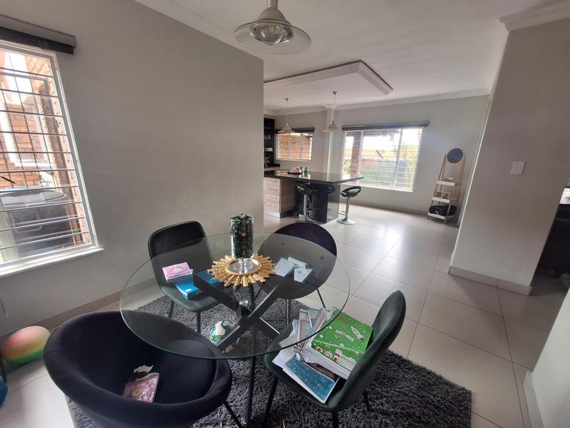 3 Bedroom Property for Sale in Faerie Glen Gauteng