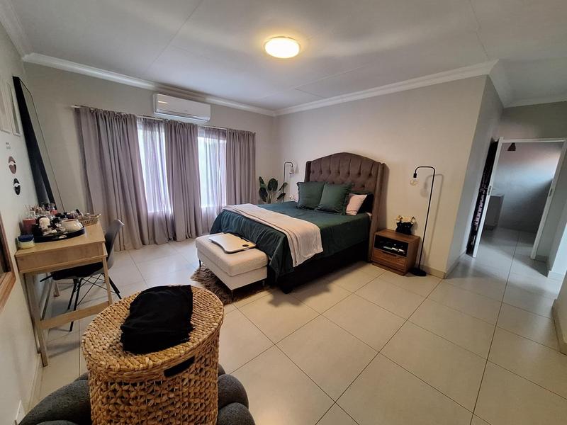 3 Bedroom Property for Sale in Faerie Glen Gauteng