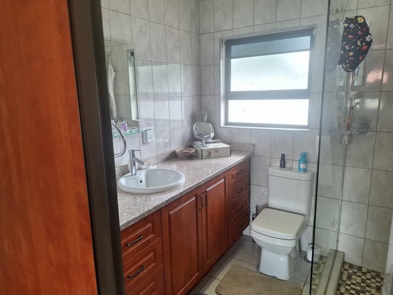 To Let 1 Bedroom Property for Rent in Bedfordview Gauteng