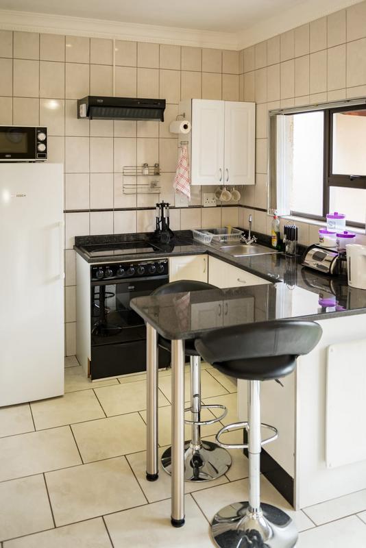 To Let 1 Bedroom Property for Rent in Bedfordview Gauteng