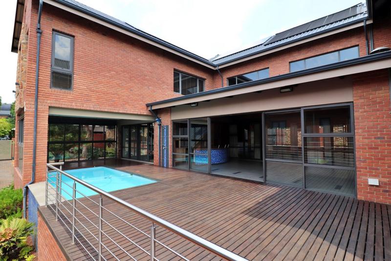 3 Bedroom Property for Sale in Bedfordview Gauteng