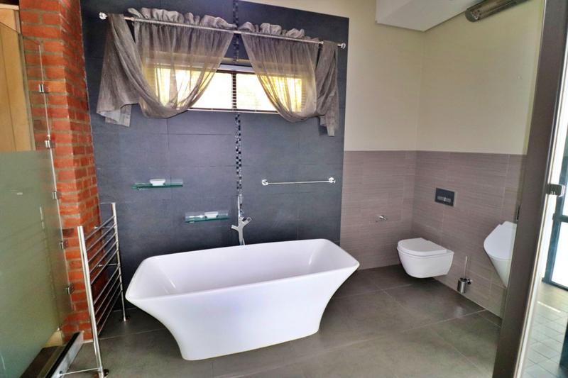 3 Bedroom Property for Sale in Bedfordview Gauteng