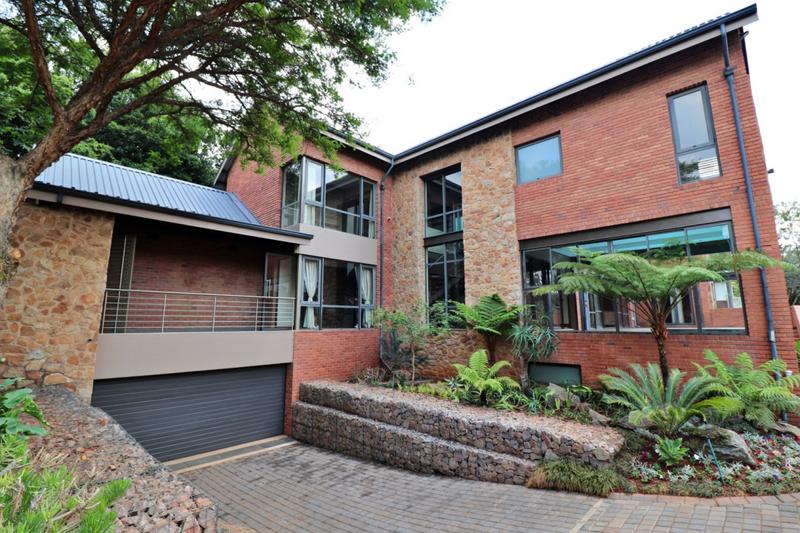 3 Bedroom Property for Sale in Bedfordview Gauteng