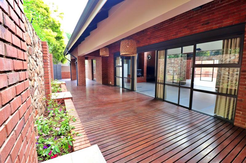 3 Bedroom Property for Sale in Bedfordview Gauteng