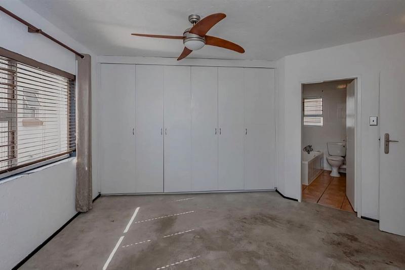 1 Bedroom Property for Sale in Bedfordview Gauteng