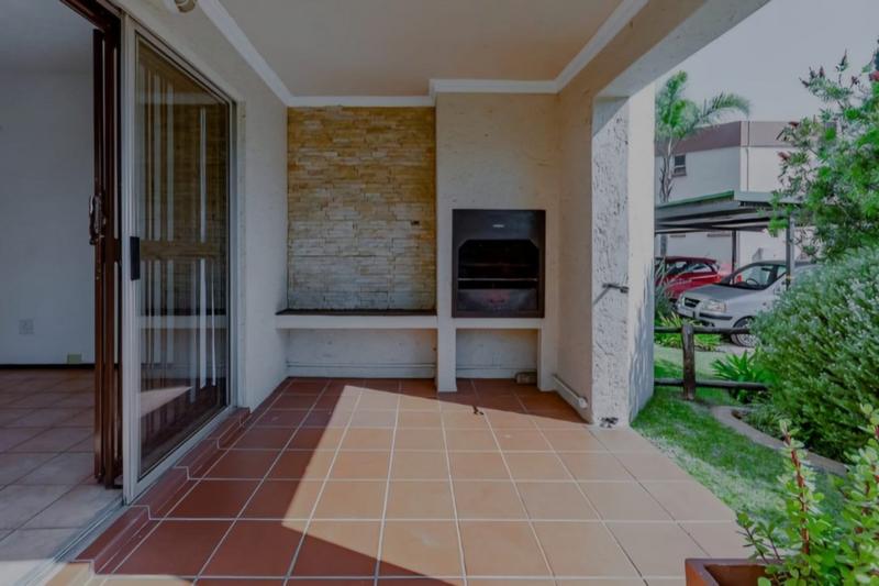 1 Bedroom Property for Sale in Bedfordview Gauteng