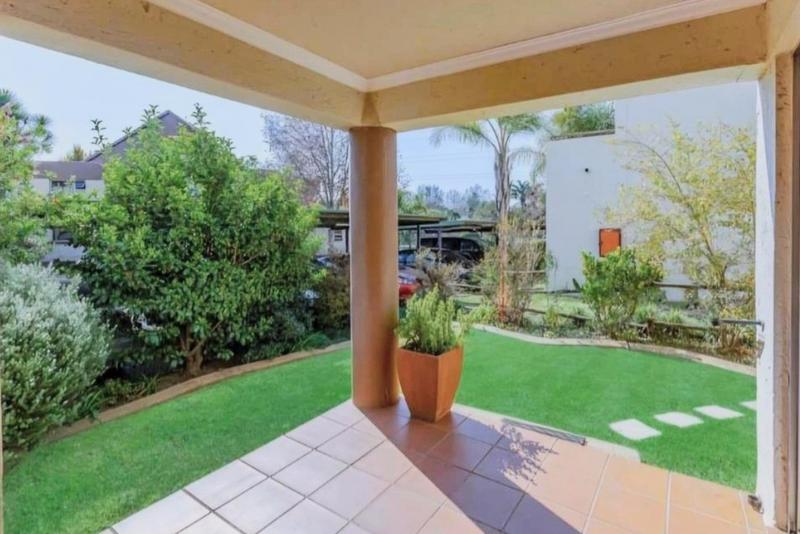 1 Bedroom Property for Sale in Bedfordview Gauteng