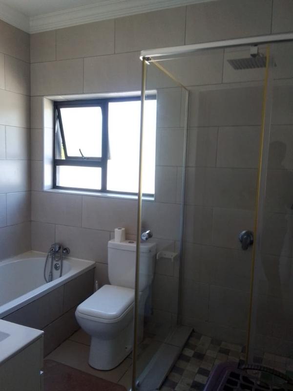 3 Bedroom Property for Sale in The Orchards Gauteng