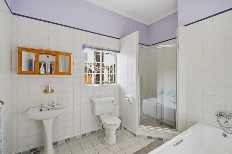 5 Bedroom Property for Sale in Brooklyn Gauteng