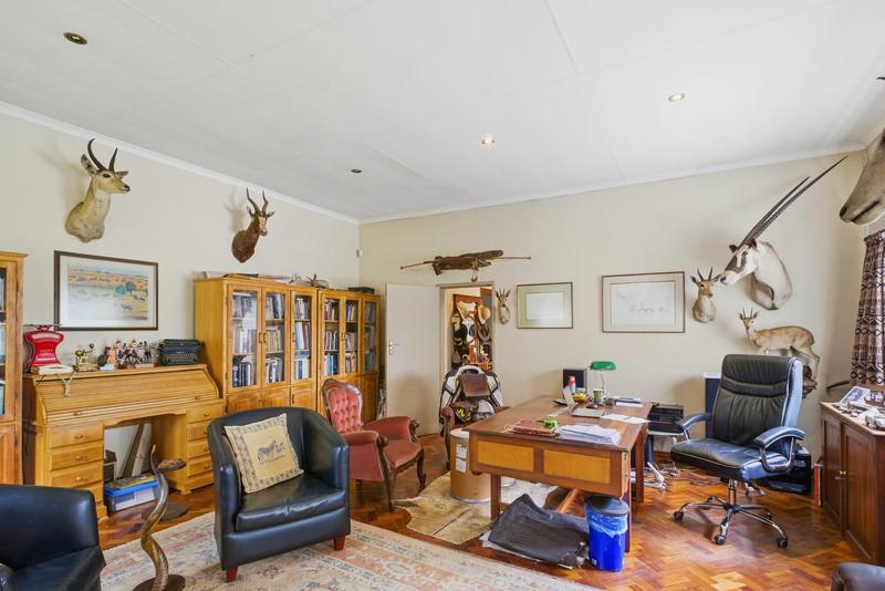 5 Bedroom Property for Sale in Brooklyn Gauteng