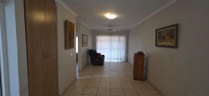 2 Bedroom Property for Sale in Willow Park Manor Gauteng
