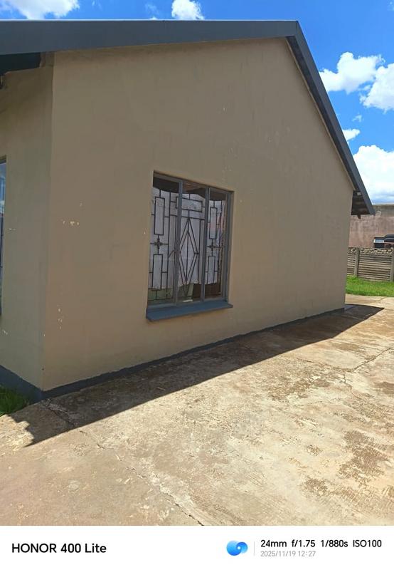 2 Bedroom Property for Sale in Sebokeng Zone 17 Gauteng
