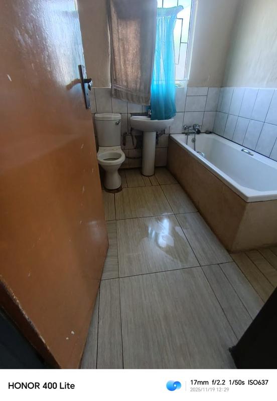 2 Bedroom Property for Sale in Sebokeng Zone 17 Gauteng