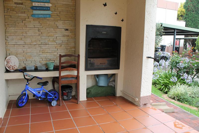 1 Bedroom Property for Sale in Bedford Gardens Gauteng