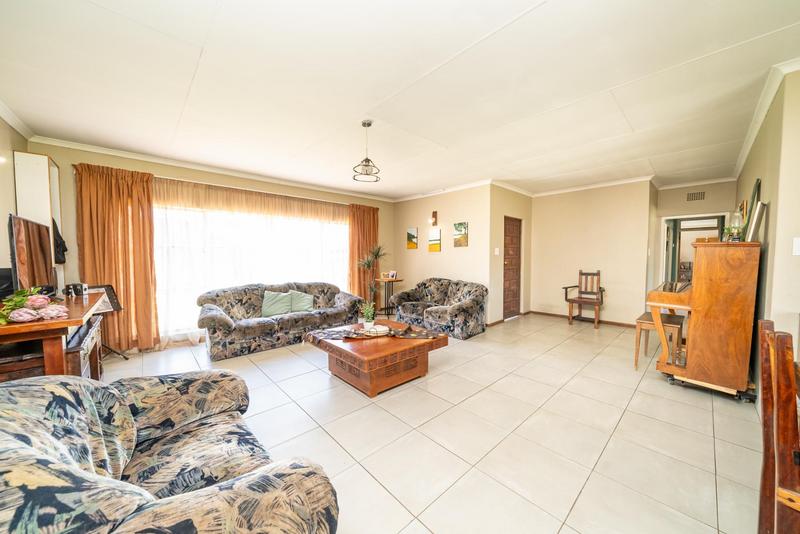 3 Bedroom Property for Sale in Parkrand Gauteng