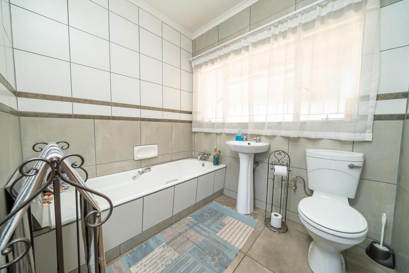 3 Bedroom Property for Sale in Parkrand Gauteng