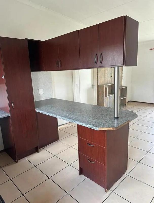 To Let 2 Bedroom Property for Rent in Brentwood Park Gauteng