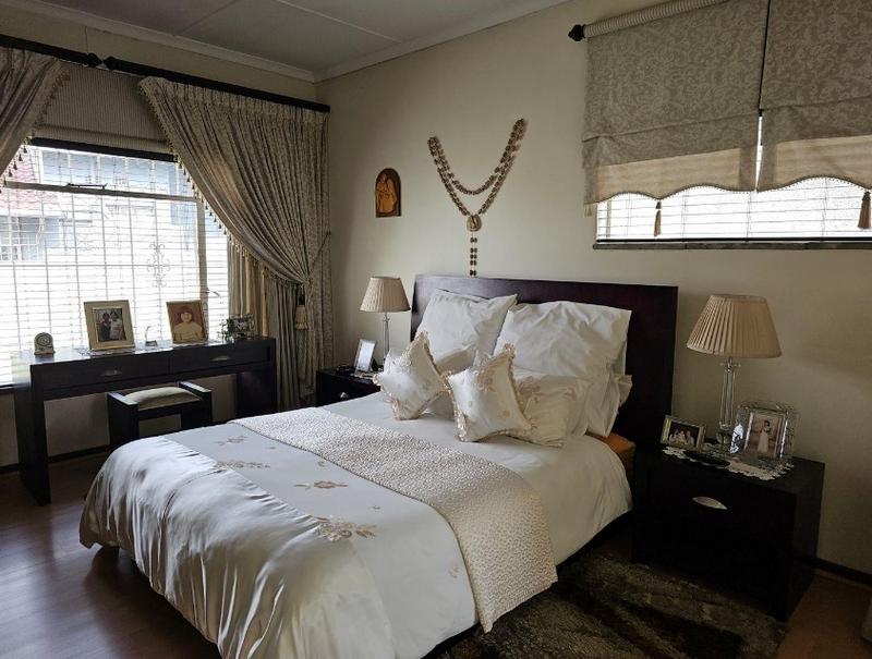 To Let 4 Bedroom Property for Rent in Dawnview Gauteng