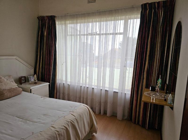 To Let 4 Bedroom Property for Rent in Dawnview Gauteng