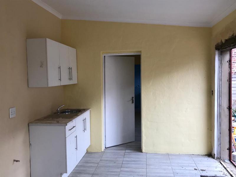 1 Bedroom Property for Sale in Kensington Gauteng