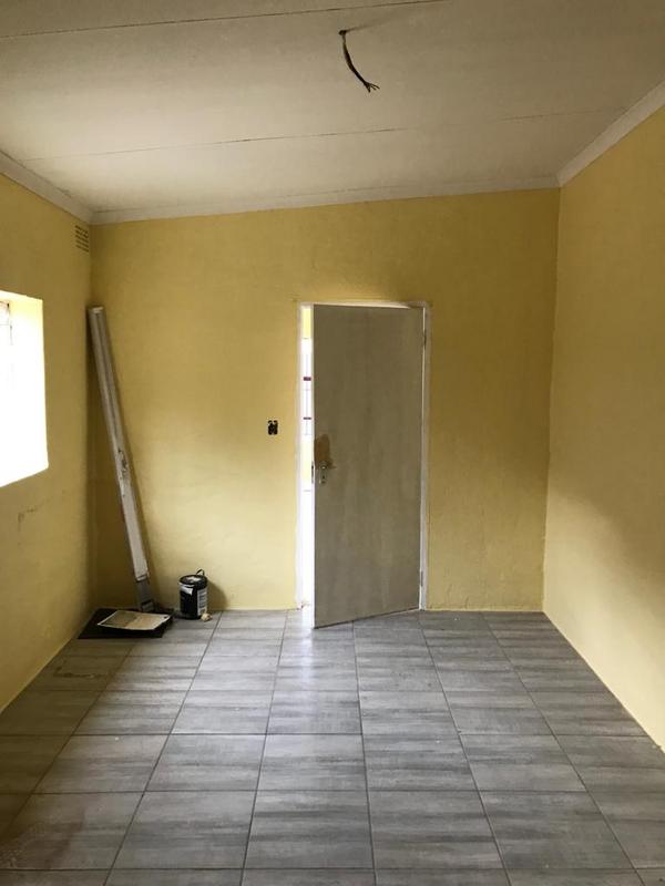 1 Bedroom Property for Sale in Kensington Gauteng