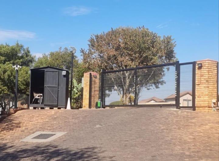 To Let 4 Bedroom Property for Rent in Alberton Gauteng