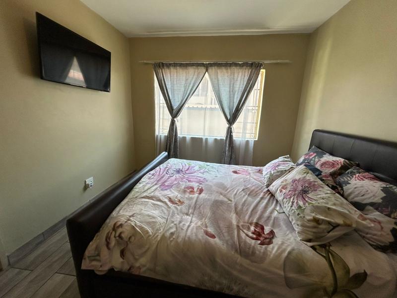 To Let 2 Bedroom Property for Rent in North Riding Gauteng