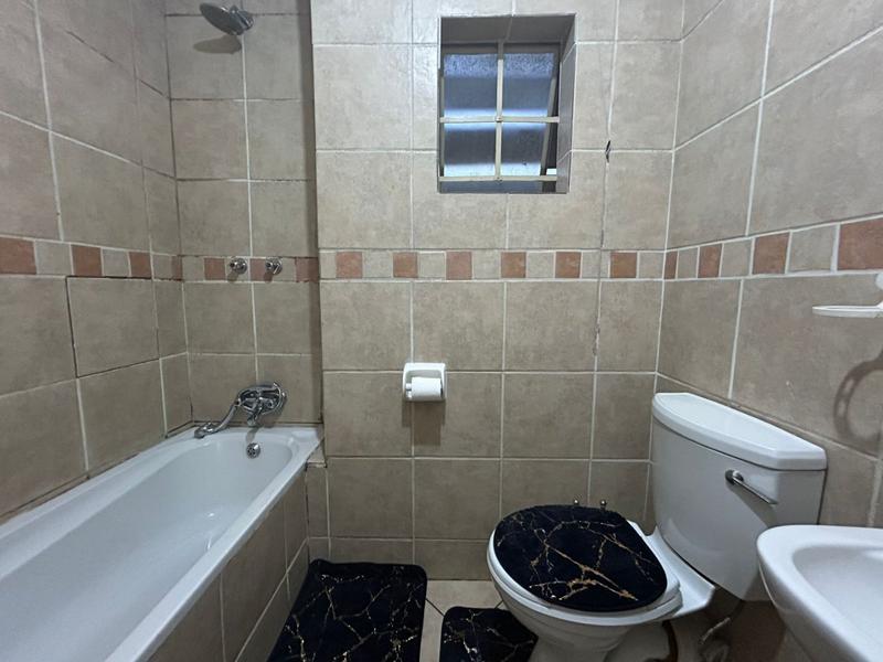 To Let 2 Bedroom Property for Rent in North Riding Gauteng